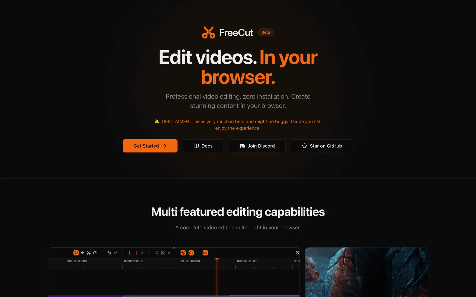 FreeCut 開源瀏覽器影片剪輯器實測:素材不上傳的真相與 Premiere 級剪輯思維 2 FreeCut 官網 freecut.net 首頁,標題寫著 Edit videos In your browser 並顯示編輯器工作區預覽