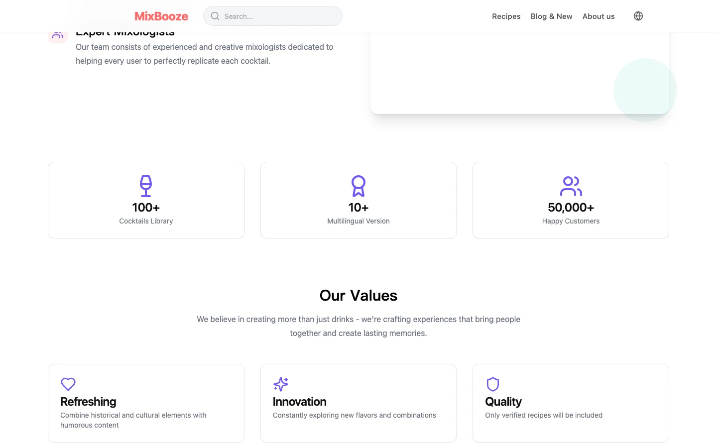 MixBooze 關於頁畫面，三張數據卡片分別標示 100+ Cocktails Library、10+ Multilingual Version 與 50,000+ Happy Customers，上方為 Expert Mixologists 團隊介紹段落