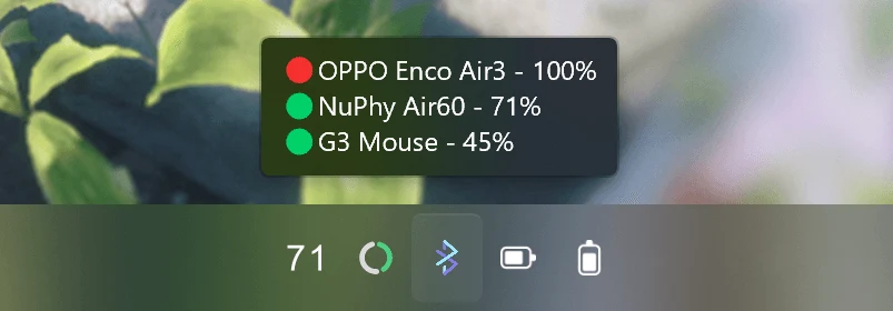 BlueGauge 開源免費工具,把藍牙電量釘在 Windows 工作列 2 BlueGauge 官方截圖:系統匣選單列出已配對藍牙裝置與電量百分比,裝置前的圓點顏色代表連線狀態