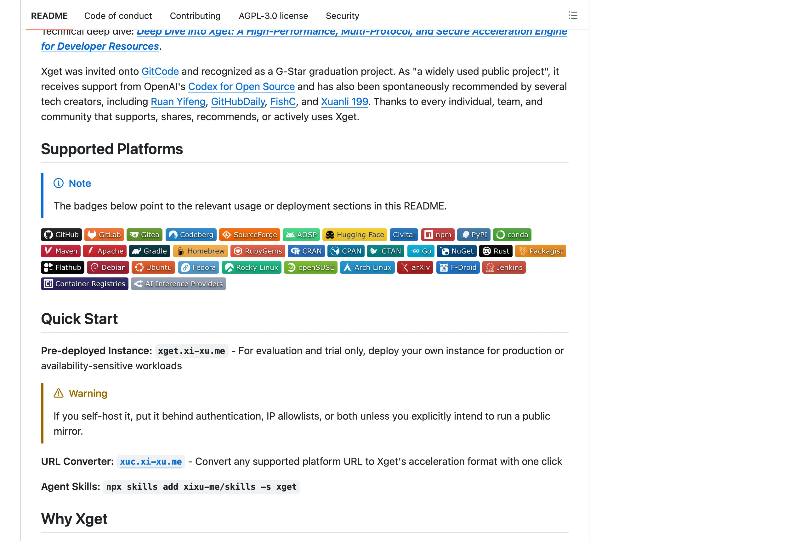 Xget 是什麼?開源加速引擎把 GitHub 與 AI API 流量改走 Cloudflare 2 Xget 專案 README 的 Quick Start 段落截圖,寫明預部署實例 xget.xi-xu.me 僅供評估試用,生產環境應自行部署,並以警告區塊提醒自架者要加上認證或 IP 白名單