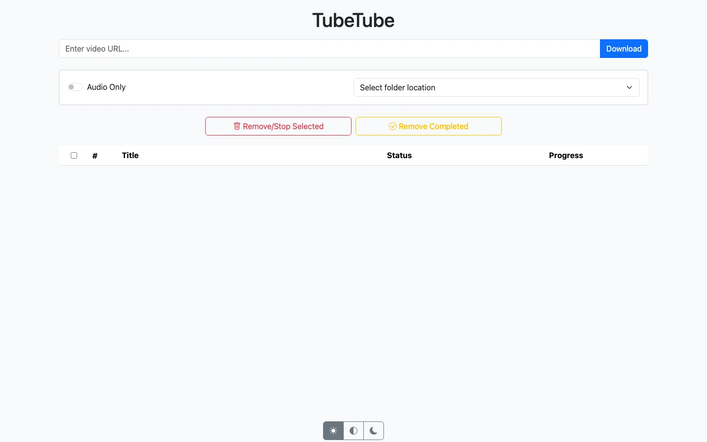 TubeTube 自架 YouTube 下載器:手機貼網址,檔案直落資料夾 3 TubeTube 桌面版淺色介面,初始畫面與主題切換按鈕