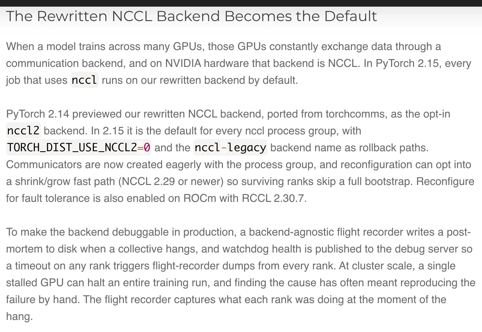PyTorch 官方部落格截圖，段落標題為 The Rewritten NCCL Backend Becomes the Default，說明 2.15 起所有使用 nccl 的作業預設採用改寫版後端，並保留 TORCH_DIST_USE_NCCL2=0 與 nccl-legacy 回退路徑